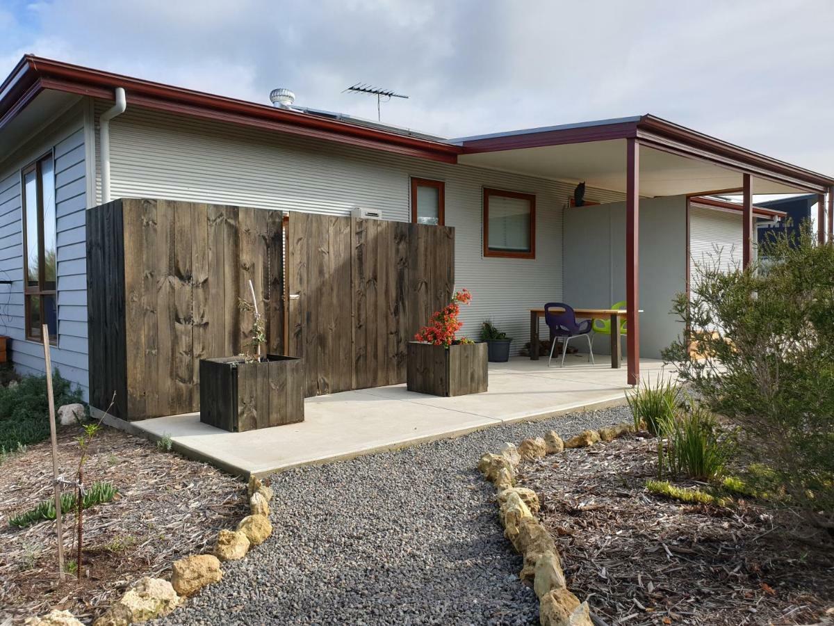 Samphire: Coorong Accommodation Meningie Εξωτερικό φωτογραφία